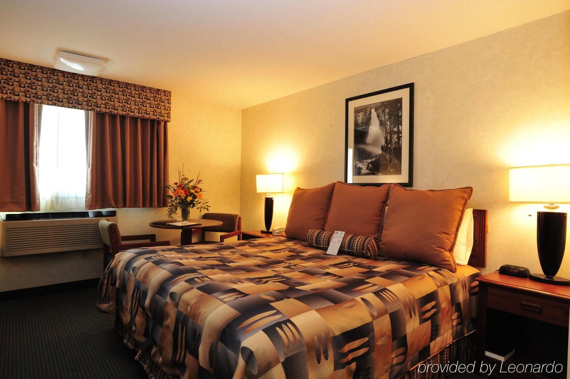 Motel Ramada By Wyndham Medford Airport North Habitación foto